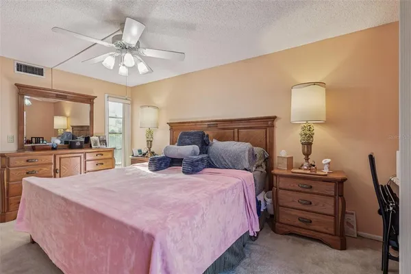 $197,900 | 1051 South Highland Street, Unit 3B, Mount Dora, FL 32757