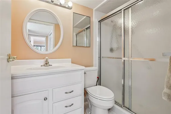 $197,900 | 1051 South Highland Street, Unit 3B, Mount Dora, FL 32757