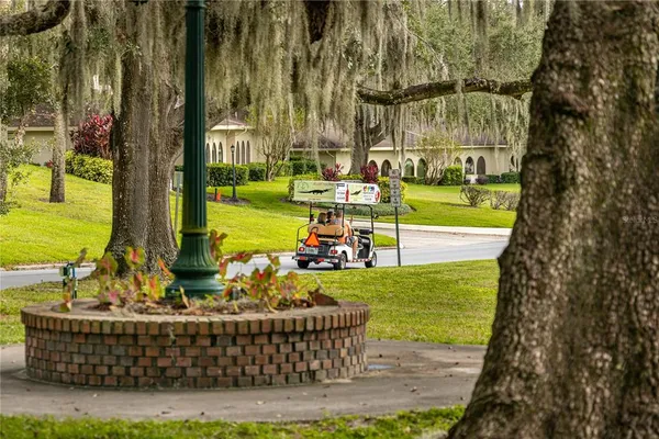 $197,900 | 1051 South Highland Street, Unit 3B, Mount Dora, FL 32757