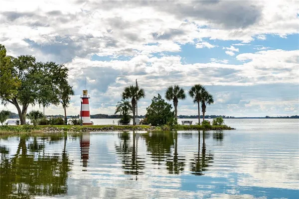 $197,900 | 1051 South Highland Street, Unit 3B, Mount Dora, FL 32757