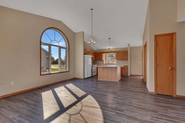 $195,000 | 203 Appaloosa Court, Braham, MN 55006