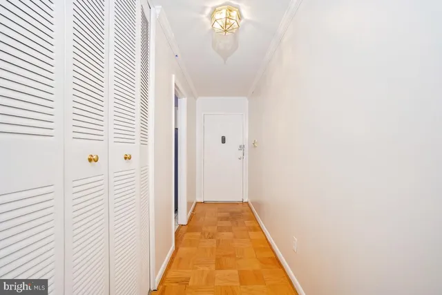 $230,000 | 10612 Montrose Avenue, Unit 102, Bethesda, MD 20814