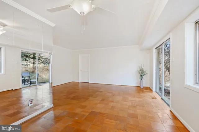 $230,000 | 10612 Montrose Avenue, Unit 102, Bethesda, MD 20814