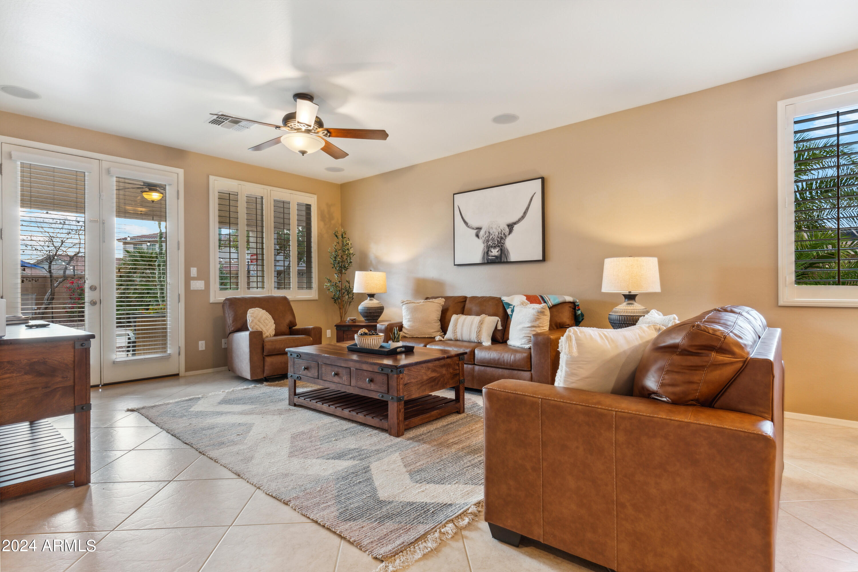 312 South 172nd Drive Goodyear, AZ 85338 - Photo 11 of 40 24-IMG_6890