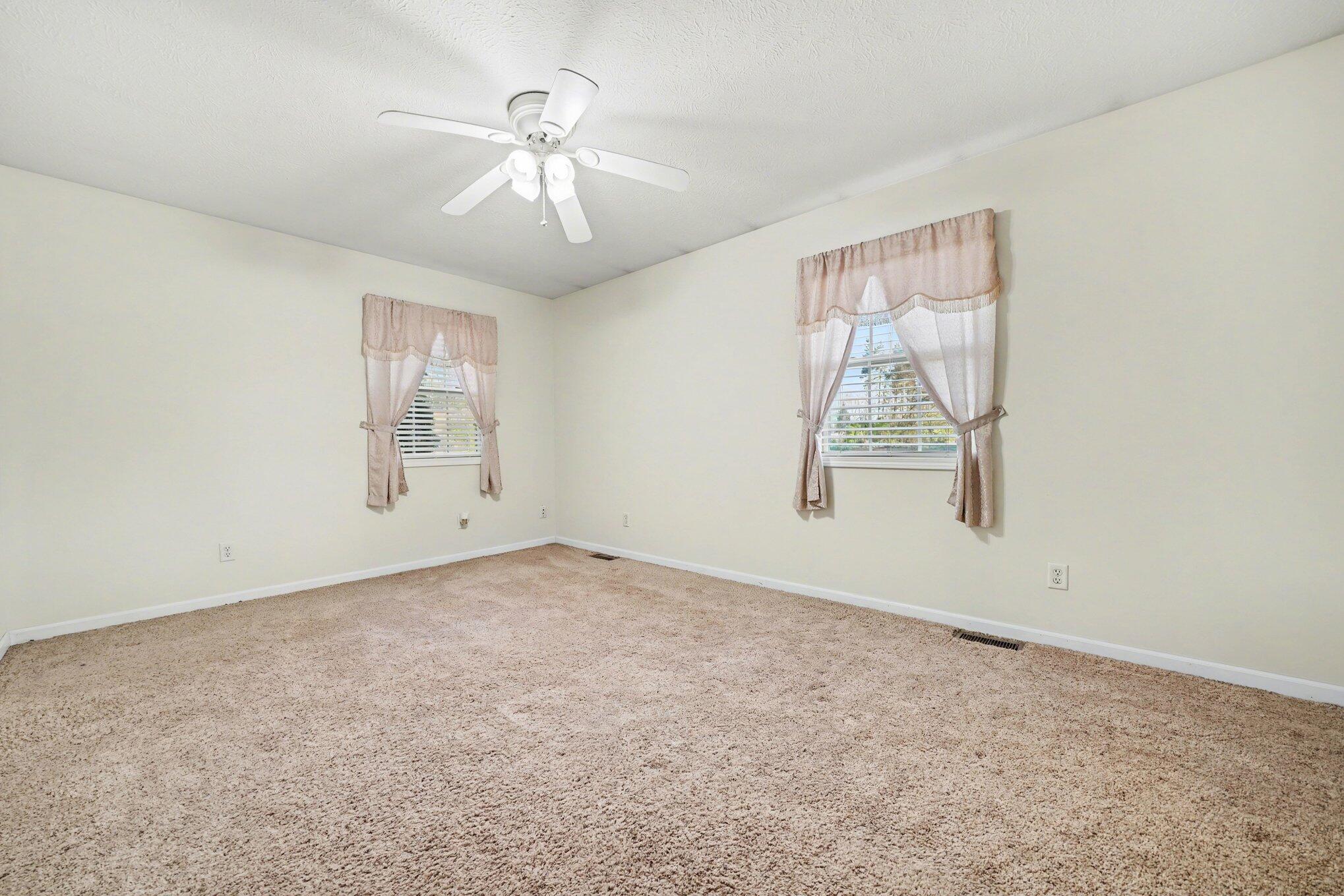 23803 Evan Street Cassopolis, MI 49031 - Photo 19 of 45 019_file_7606