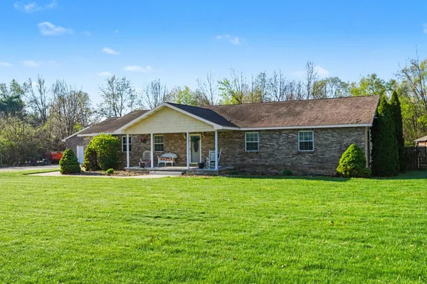 $474,900 | 23803 Evan Street, Cassopolis, MI 49031