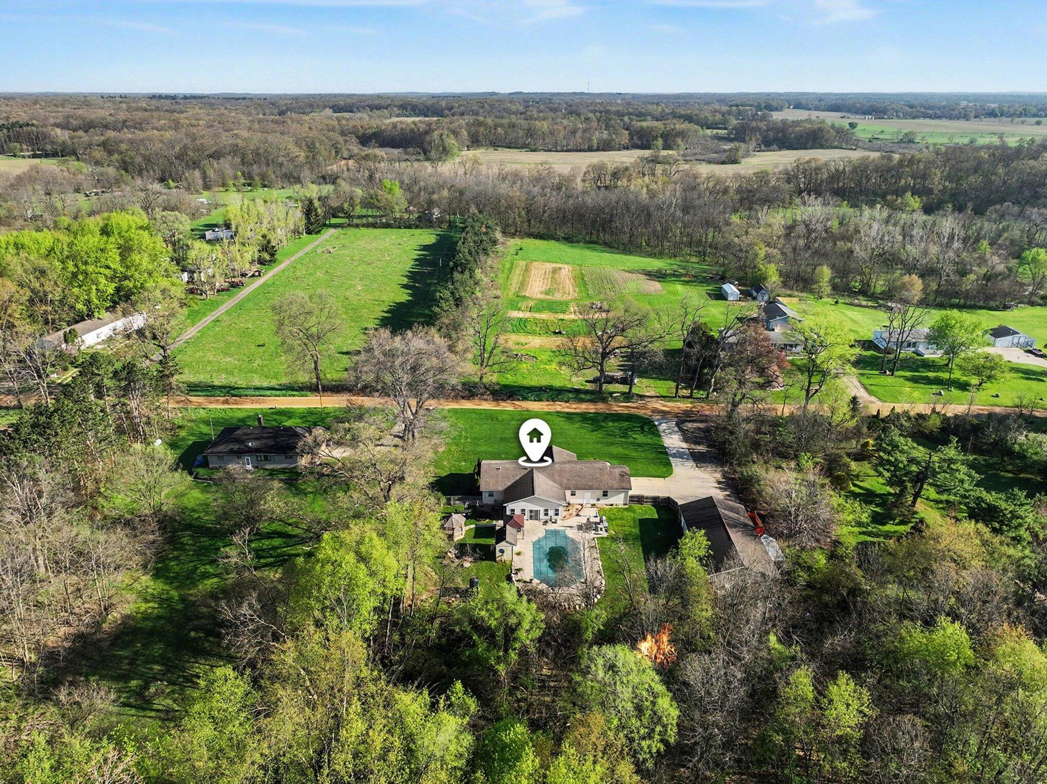 23803 Evan Street Cassopolis, MI 49031 - Photo 40 of 45 041_file_9925