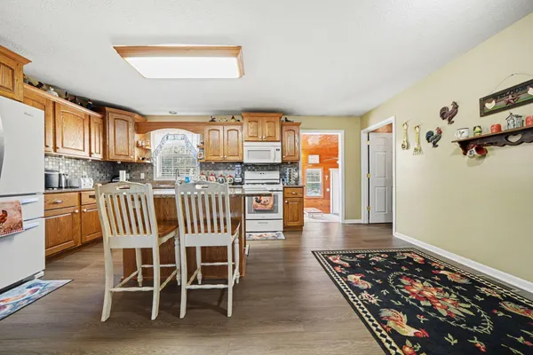 $474,900 | 23803 Evan Street, Cassopolis, MI 49031