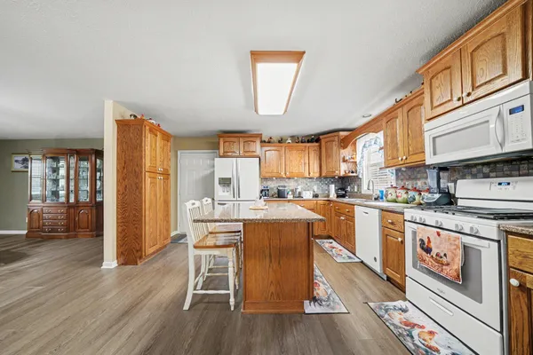 $474,900 | 23803 Evan Street, Cassopolis, MI 49031