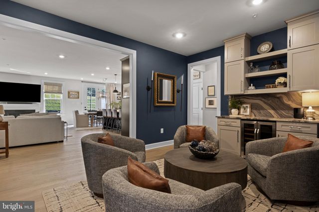 $799,900 | 329 Ponds Edge Drive, Media, PA 19063