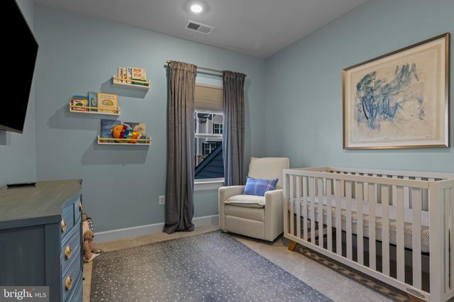 $799,900 | 329 Ponds Edge Drive, Media, PA 19063