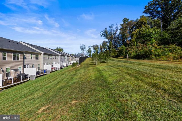 $799,900 | 329 Ponds Edge Drive, Media, PA 19063