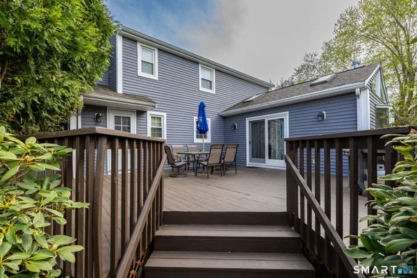 $549,900 | 273 Dix Road, Wethersfield, CT 06109
