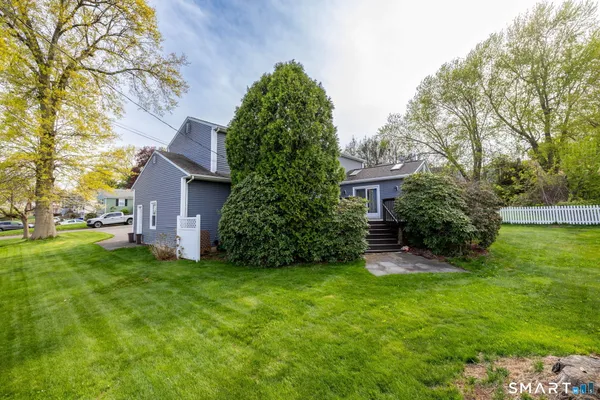 $549,900 | 273 Dix Road, Wethersfield, CT 06109