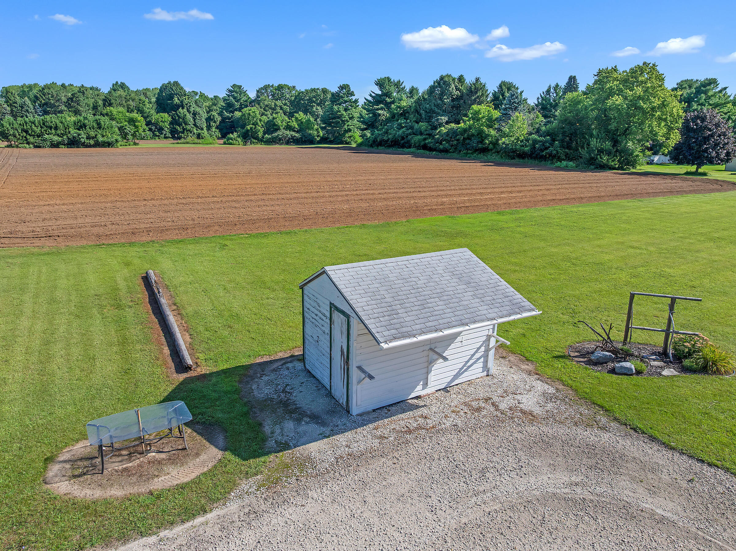 332 4 Mile Road Caledonia, WI 53402 - Photo 23 of 25 DJI_20250812073146_0014_D
