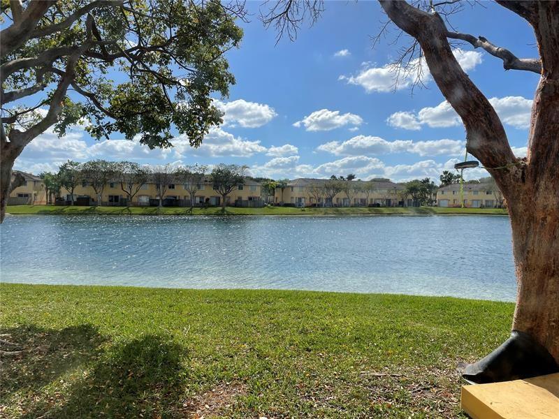 2863 Southeast 15th Road, Unit 73 Homestead, FL 33035 - Photo 5 of 17