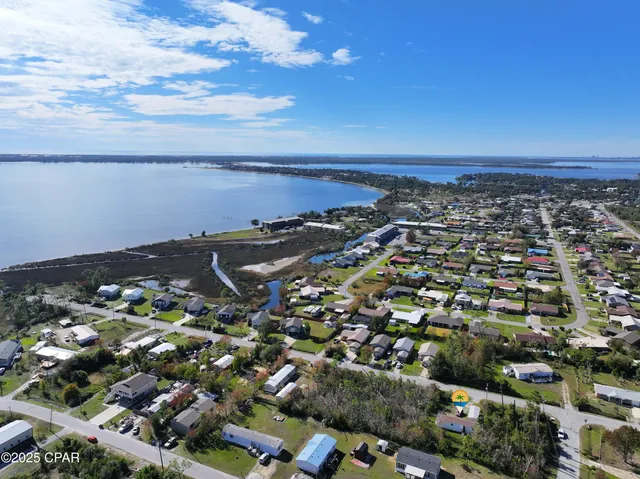 $1,400 | 1433 South Kimbrel Avenue, Panama City, FL 32404