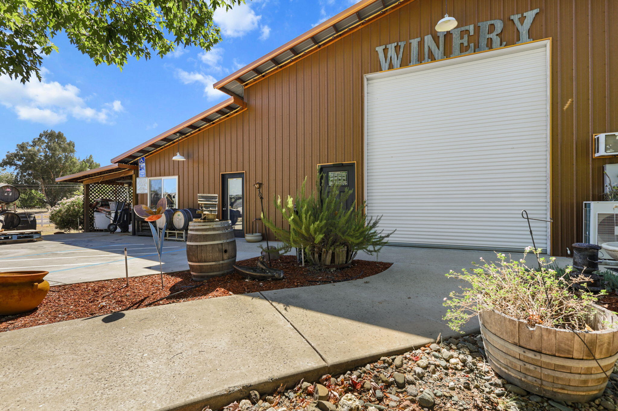 19260 Ridge Road Red Bluff, CA 96080 - Photo 46 of 84 Winery