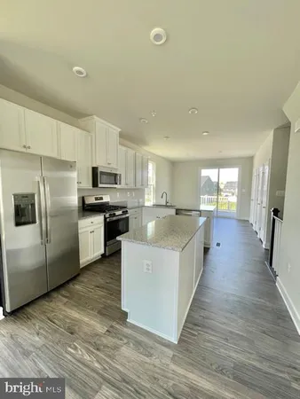 $2,600 | 6646 Ballenger Run Boulevard, Frederick, MD 21703