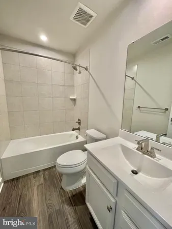 $2,600 | 6646 Ballenger Run Boulevard, Frederick, MD 21703