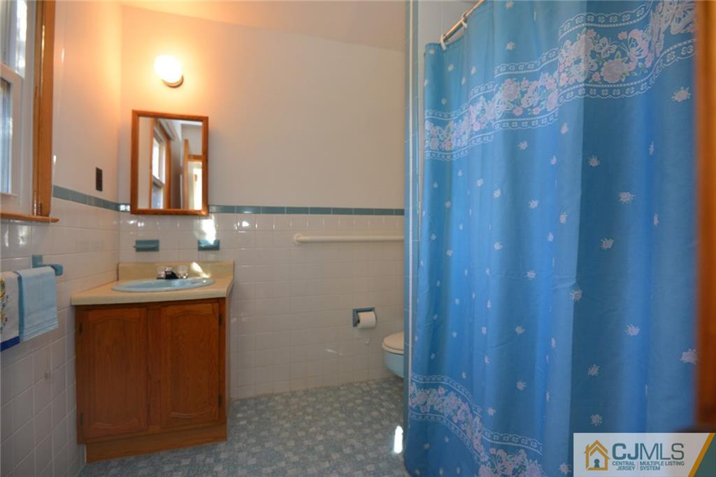225 Old Forge Road Monroe Township, NJ 08831 - Photo 18 of 25 Gallery Image 18