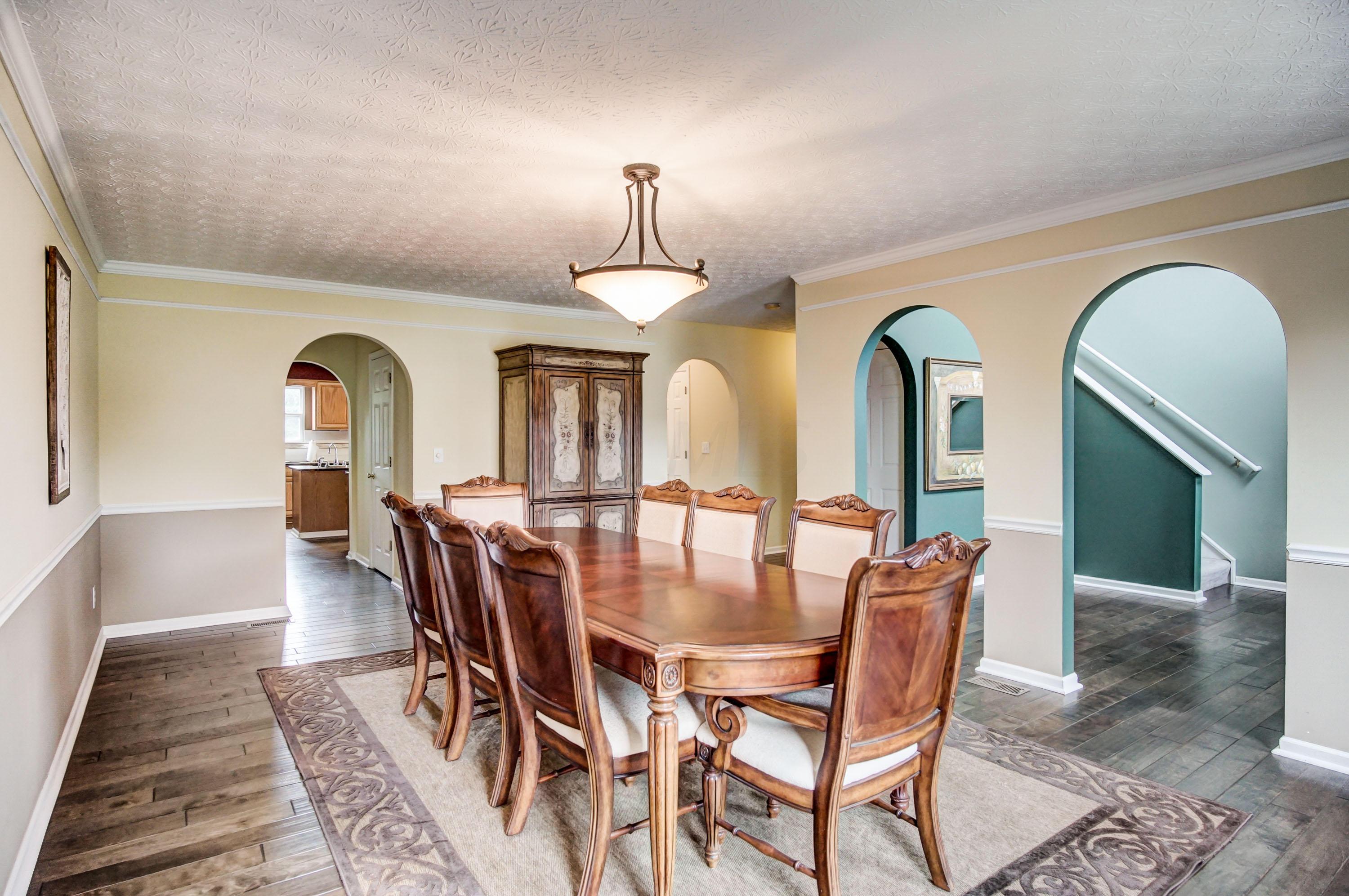 199 Heathermere Loop Galena, OH 43021 - Photo 6 of 41 Gallery Image 6