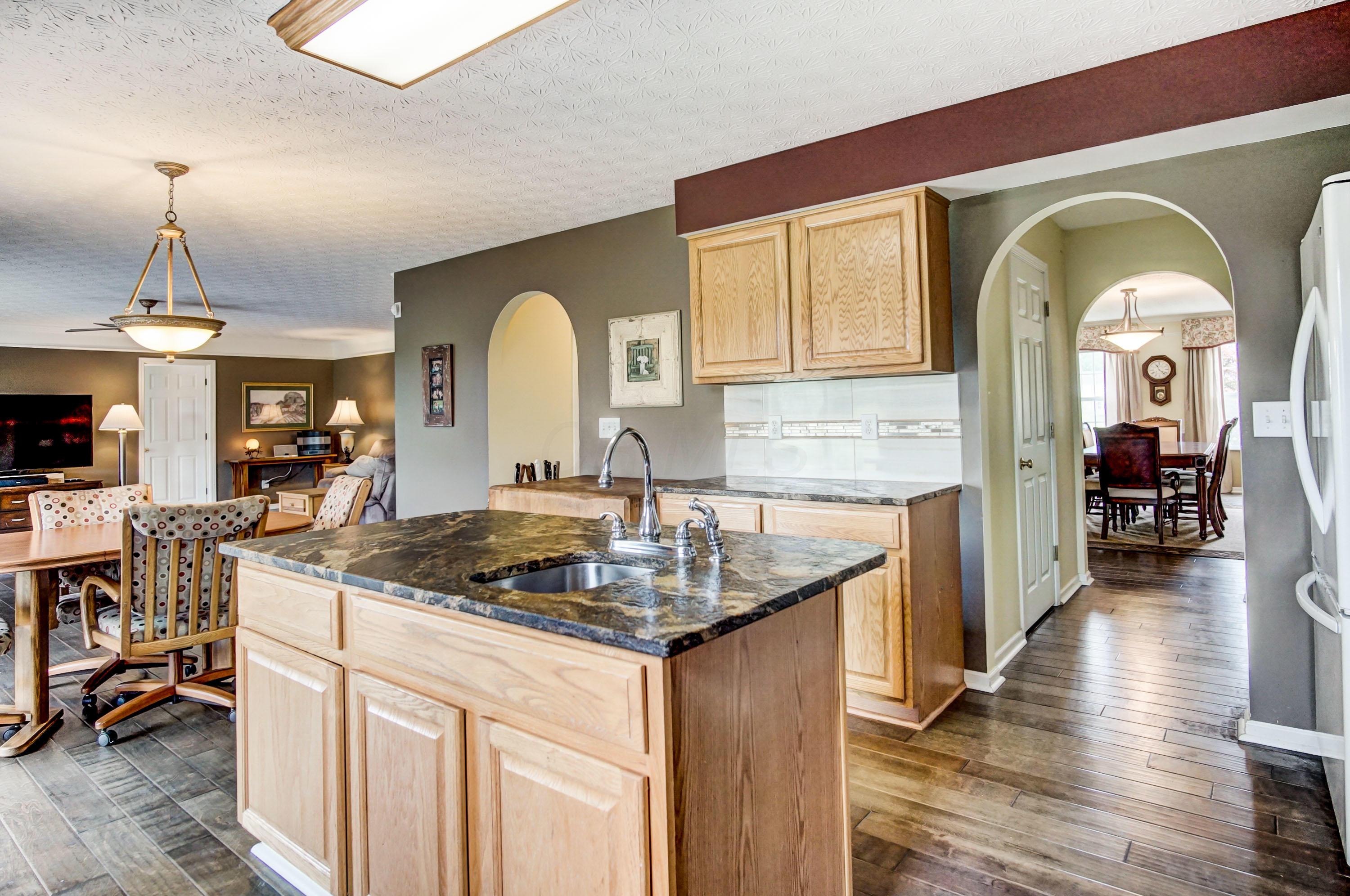 199 Heathermere Loop Galena, OH 43021 - Photo 10 of 41 Gallery Image 10