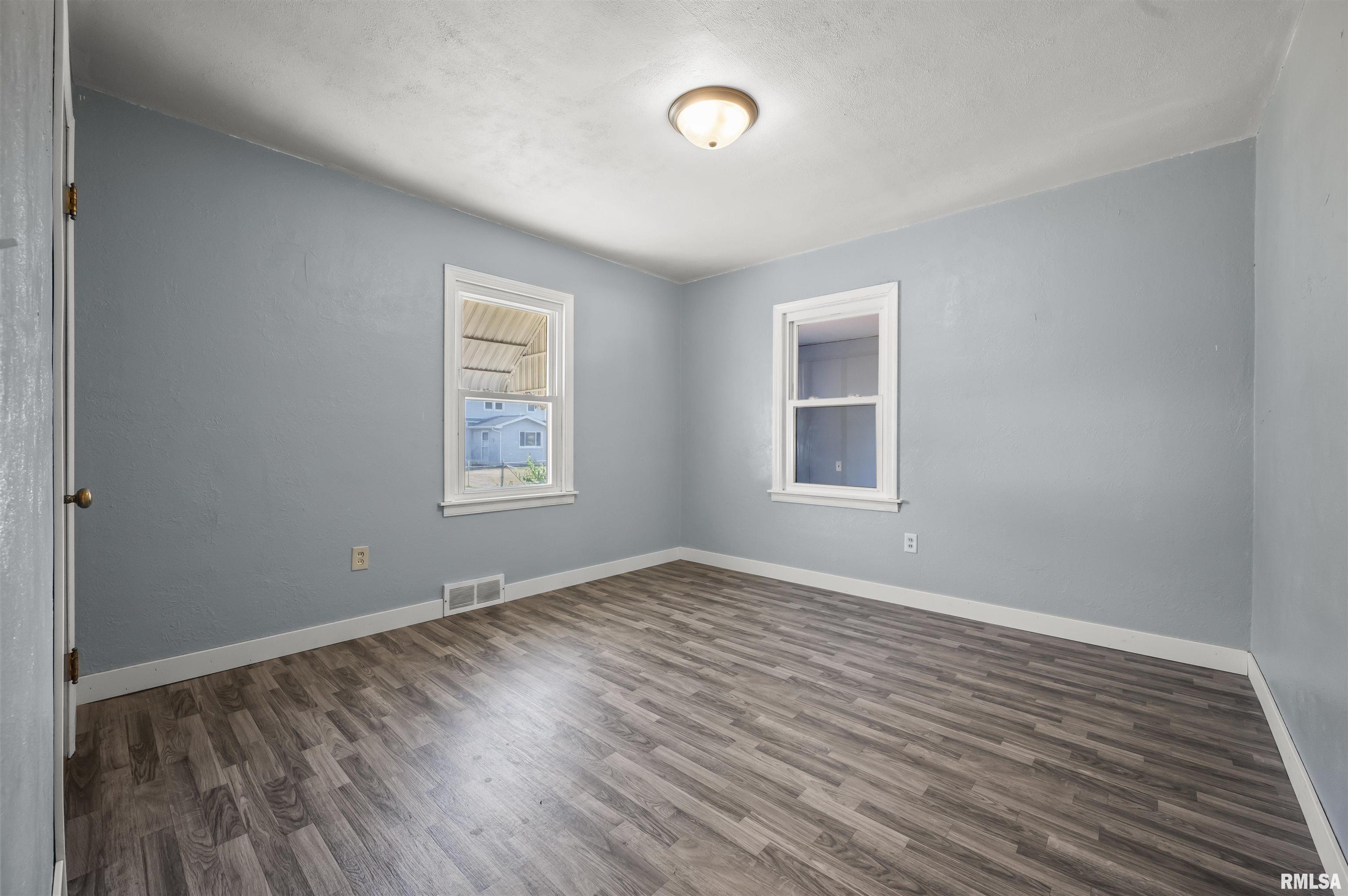 6 Dirksen Court Pekin, IL 61554 - Photo 15 of 36