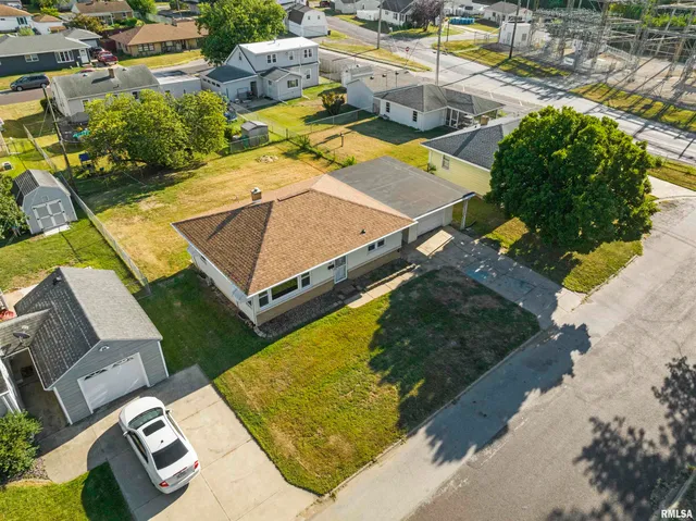 $113,999 | 6 Dirksen Court, Pekin, IL 61554