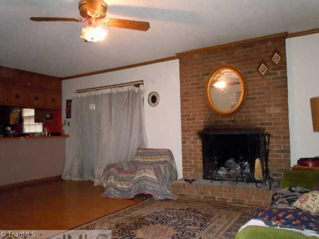 1421 Penny Road High Point, NC 27265 - Photo 5 of 13 Den/Family/Great Room.
