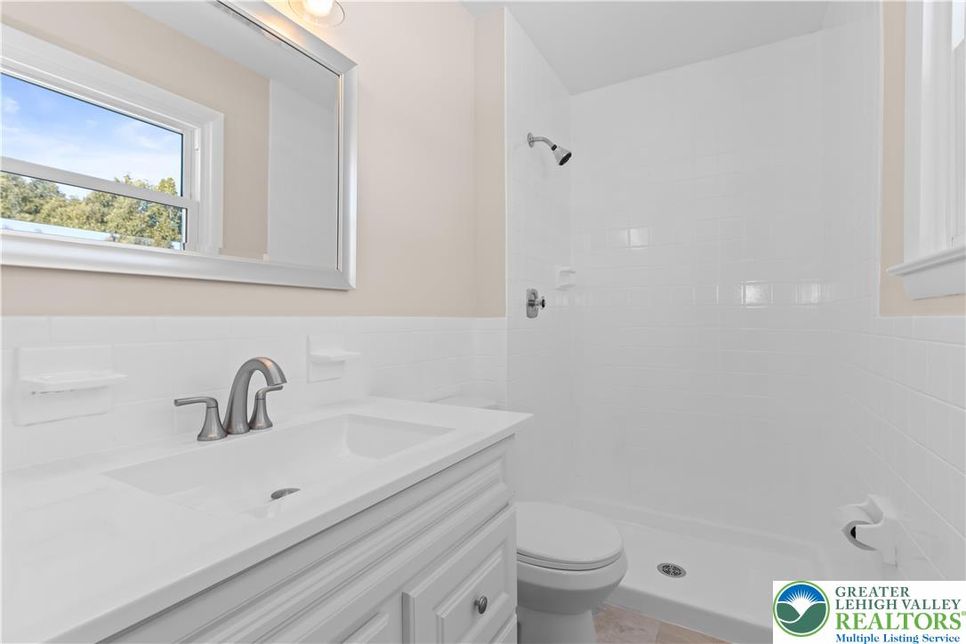 480 School House Road Nazareth, PA 18064 - Photo 29 of 43