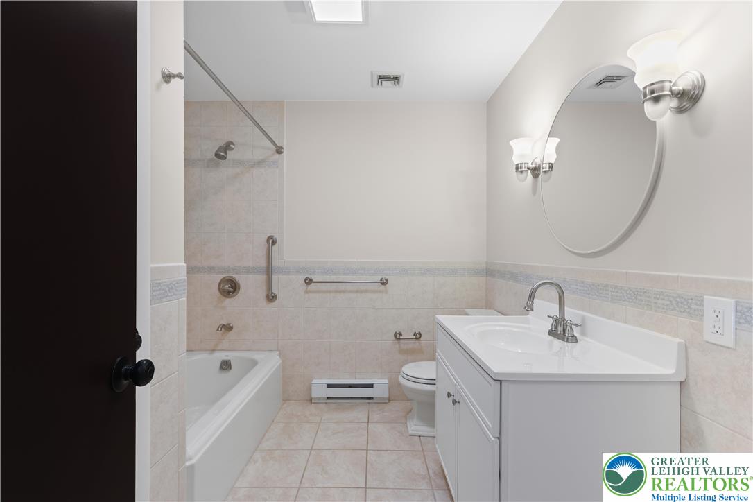 480 School House Road Nazareth, PA 18064 - Photo 35 of 43