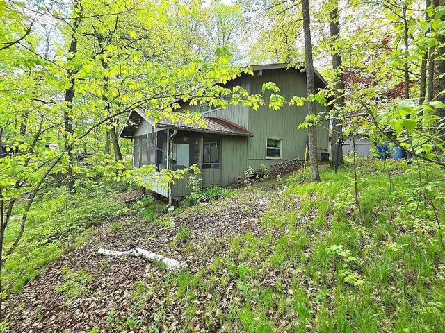 $389,500 | 2667 2 1/4 Street, Cumberland, WI 54829