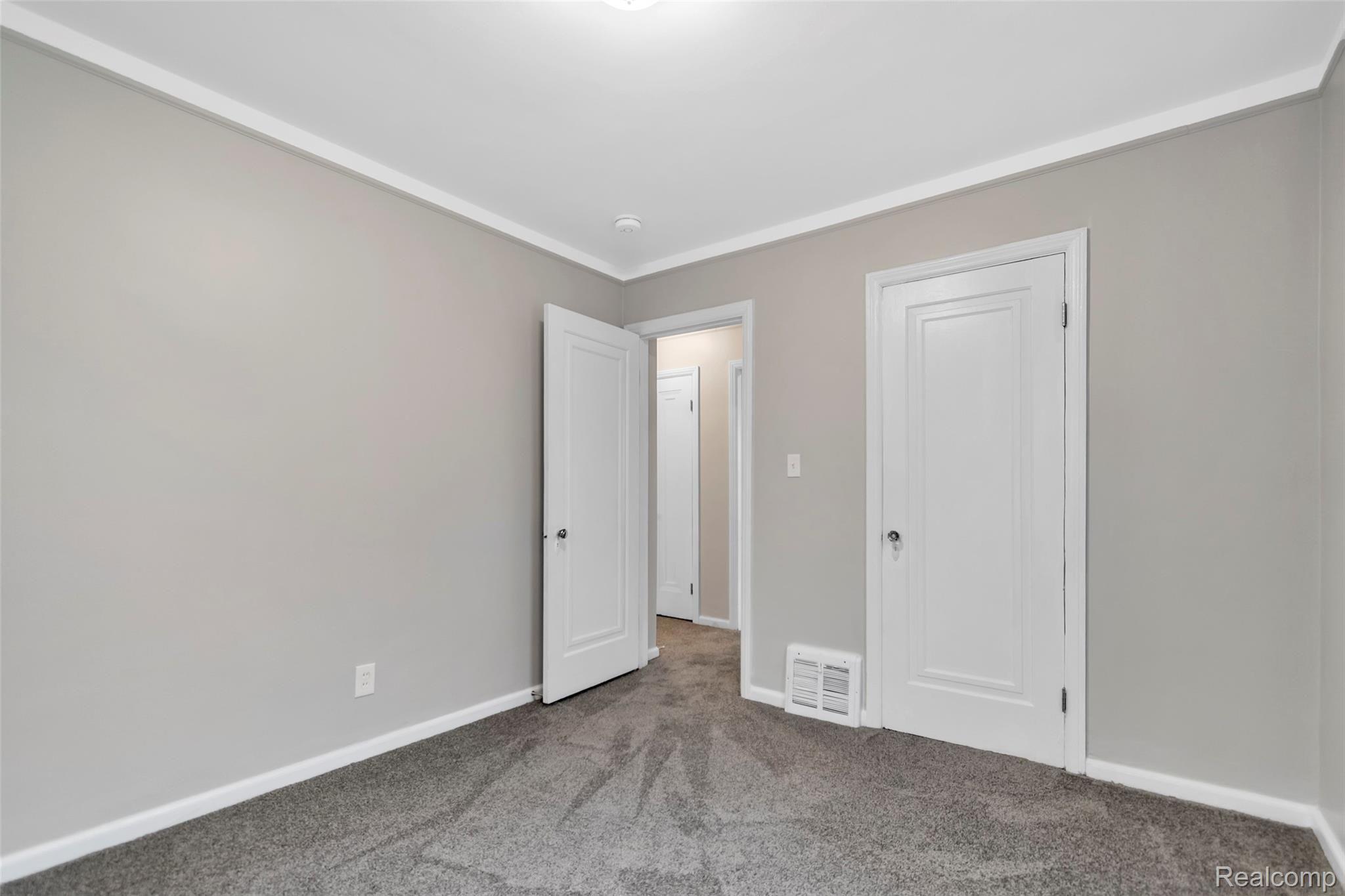 27727 Goddard Road Romulus, MI 48174 - Photo 11 of 19 Main Floor Guest Bedroom 2