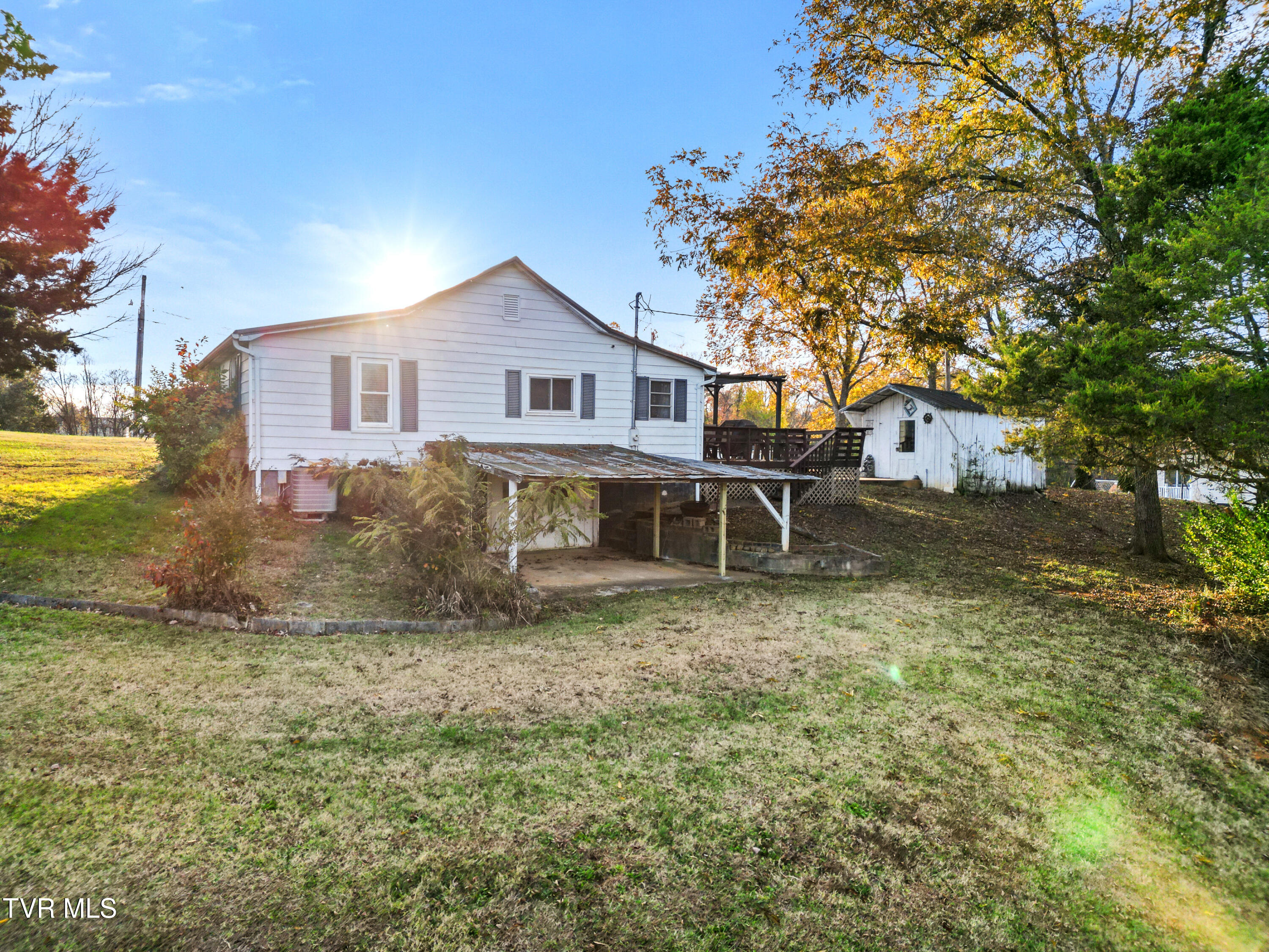 215 Meadow Lane Greeneville, TN 37745 - Photo 29 of 38 DJI_0998