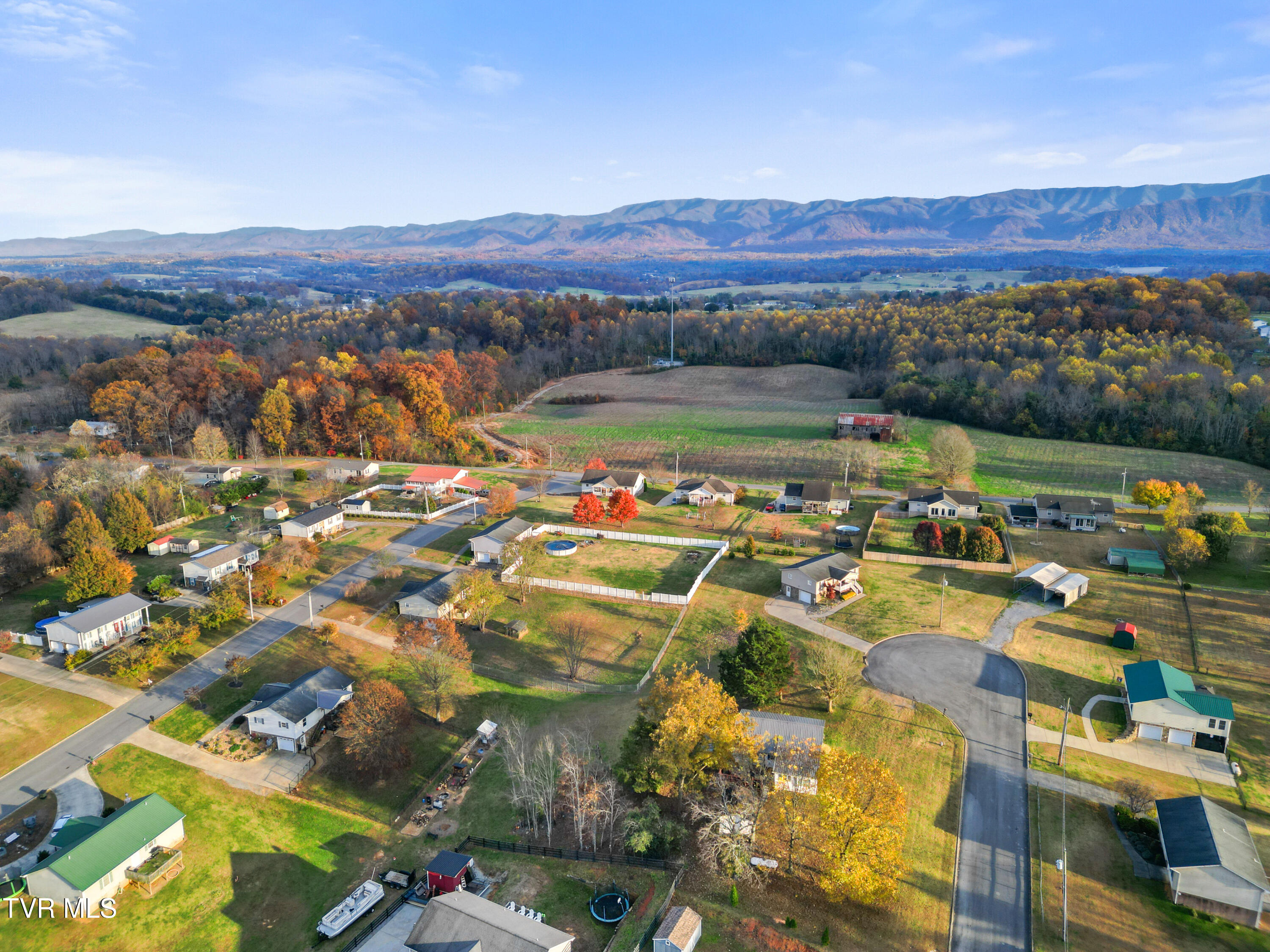 215 Meadow Lane Greeneville, TN 37745 - Photo 37 of 38 DJI_0997