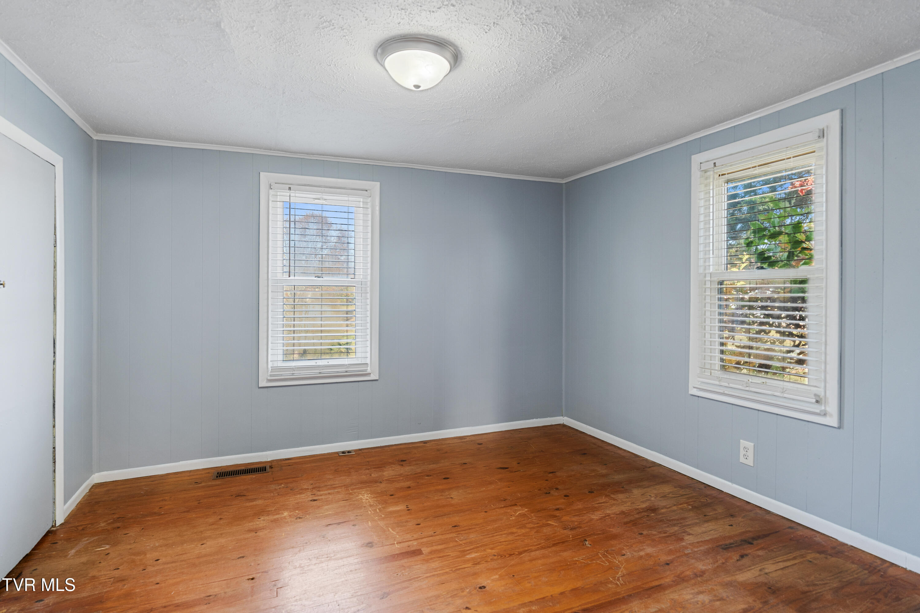 215 Meadow Lane Greeneville, TN 37745 - Photo 6 of 38 DSC09920