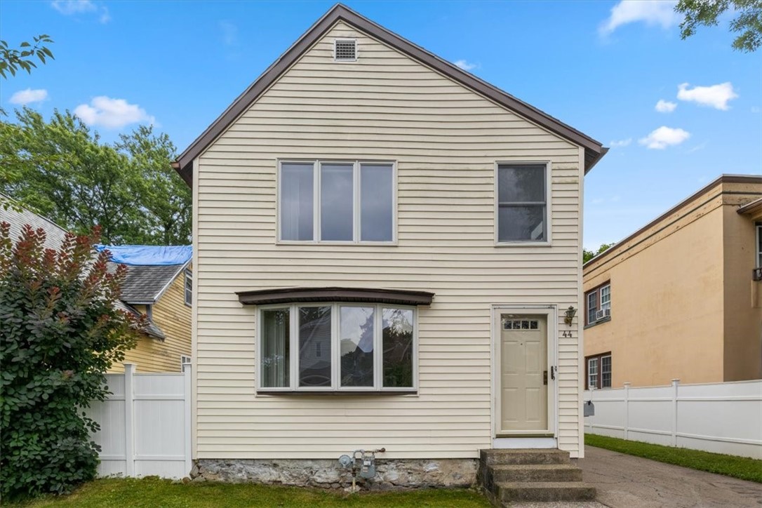44 Beaufort Street Rochester, NY 14620 - Photo 1 of 1