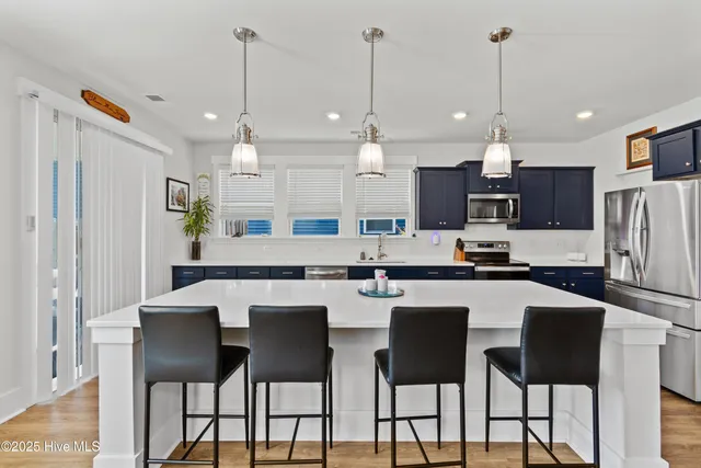 $549,900 | 502 Edgewater Way, Surf City, NC 28445