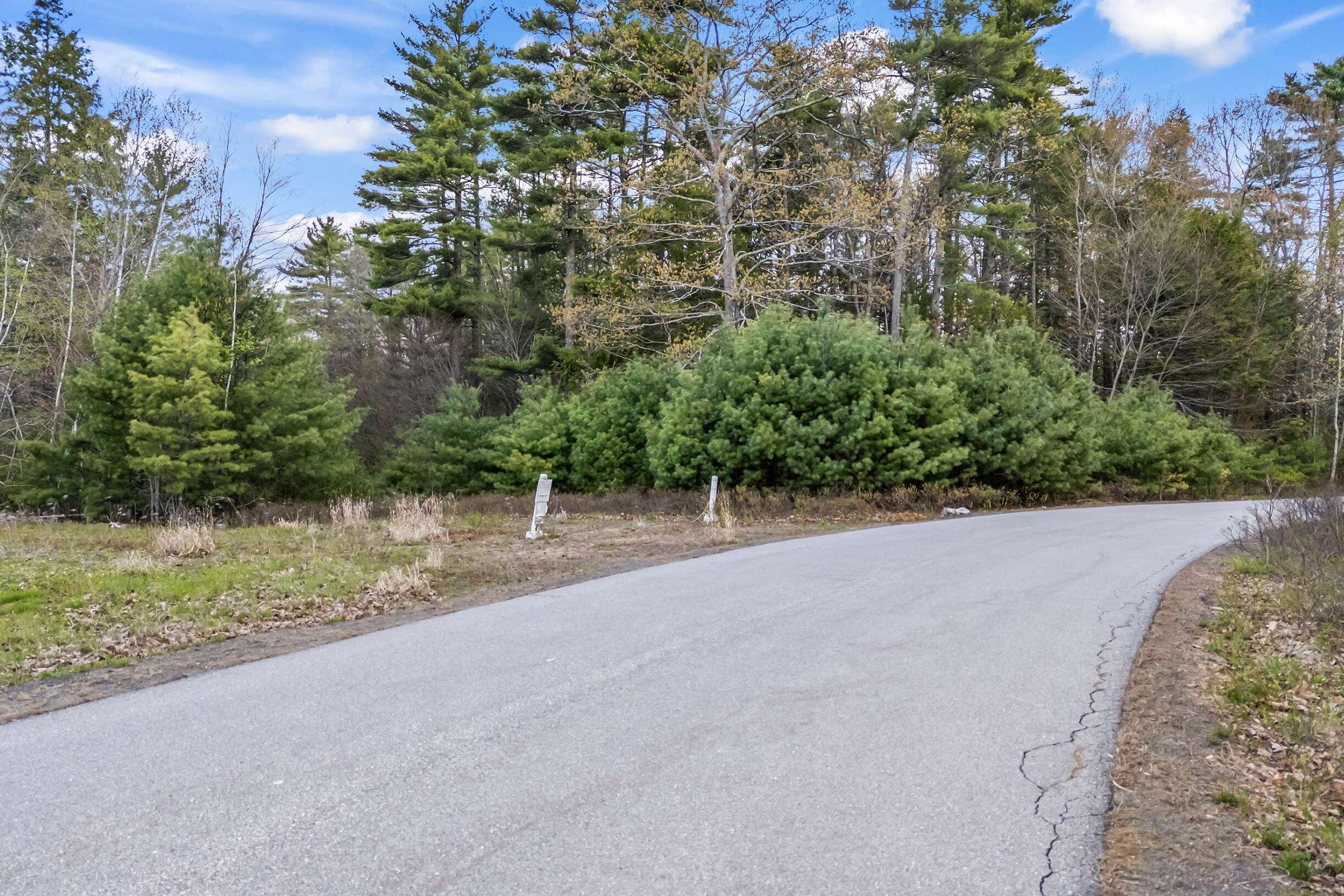 38 Batchelder Road Ogunquit, ME 03907 - Photo 3 of 9 Roadway