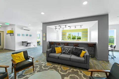 $279,900 | 400 Herron Drive, Unit 106, Nashville, TN 37210