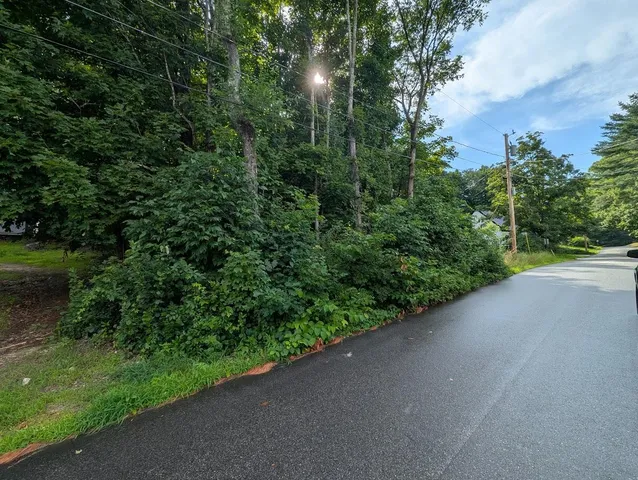 $125,000 | 20 Bennett Street, Bridgton, ME 04009