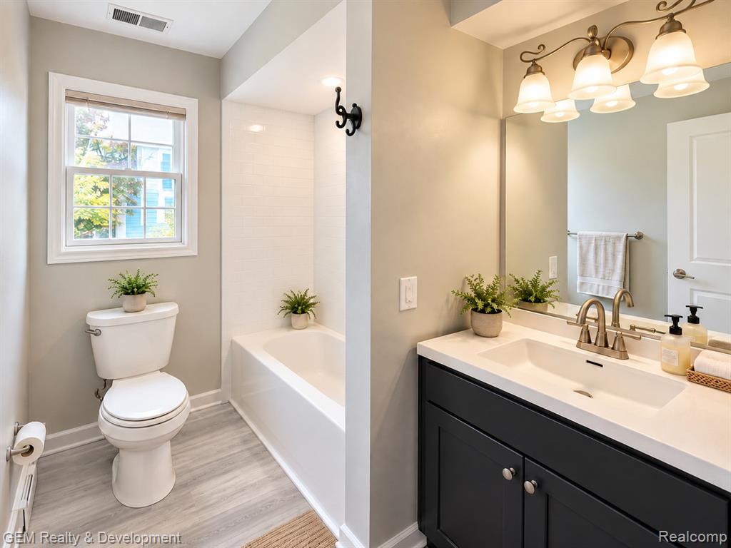 1869 Union Lake Road Commerce Township, MI 48382 - Photo 7 of 21 Gallery Image 7