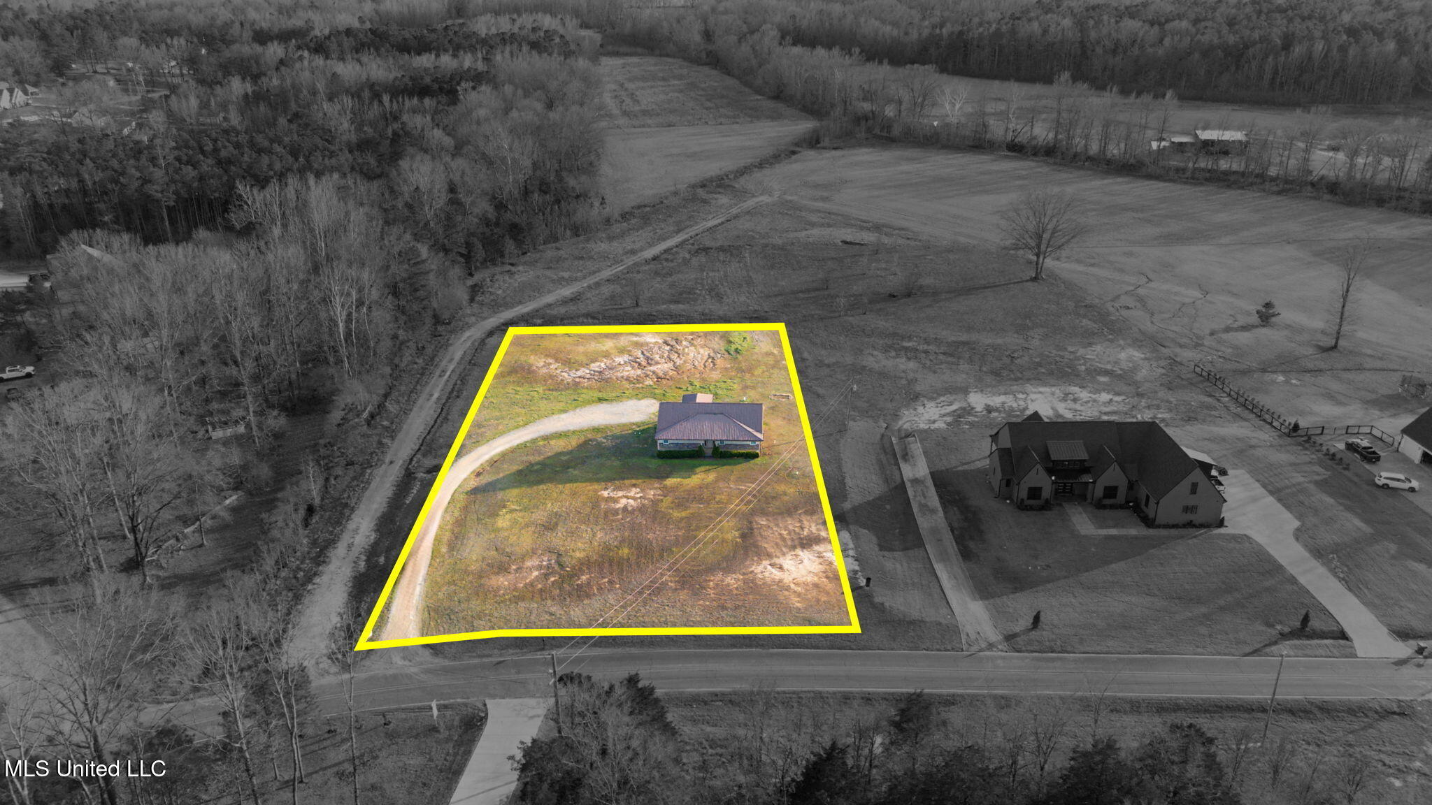 14999 Fairview Road Byhalia, MS 38611 - Photo 31 of 31 31-web-or-mls-14999 Fairview-30