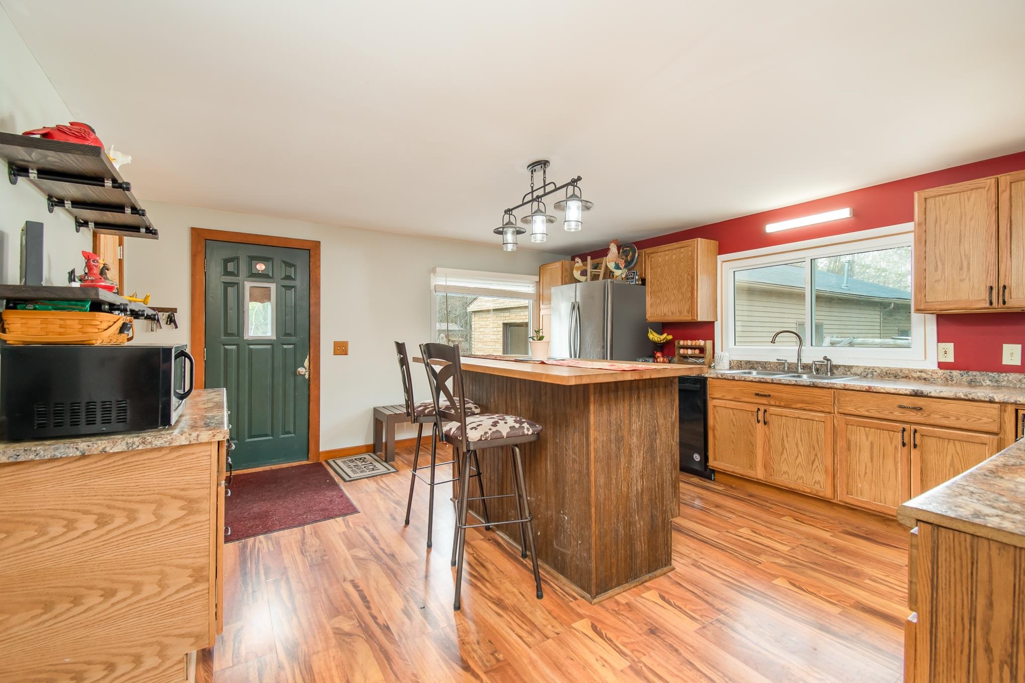 1817 East Coggins Road Pinconning, MI 48650 - Photo 4 of 20
