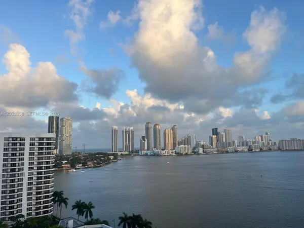 $2,995 | 3530 Mystic Pointe Drive, Unit 1711, Aventura, FL 33180