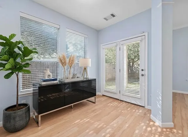 $3,750 | 1421 Gorham Street, Austin, TX 78758