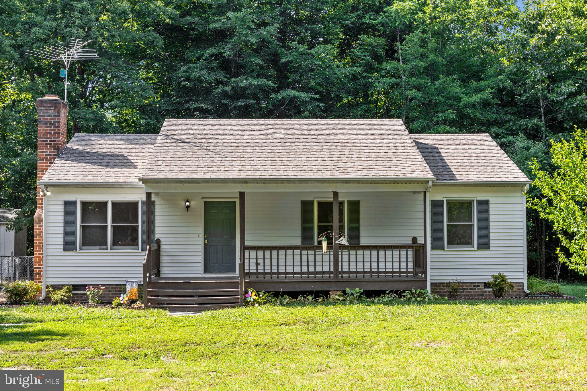 4711 Paynes Mill Road Bumpass, VA 23024 - Photo 2 of 44 Gallery Image 2