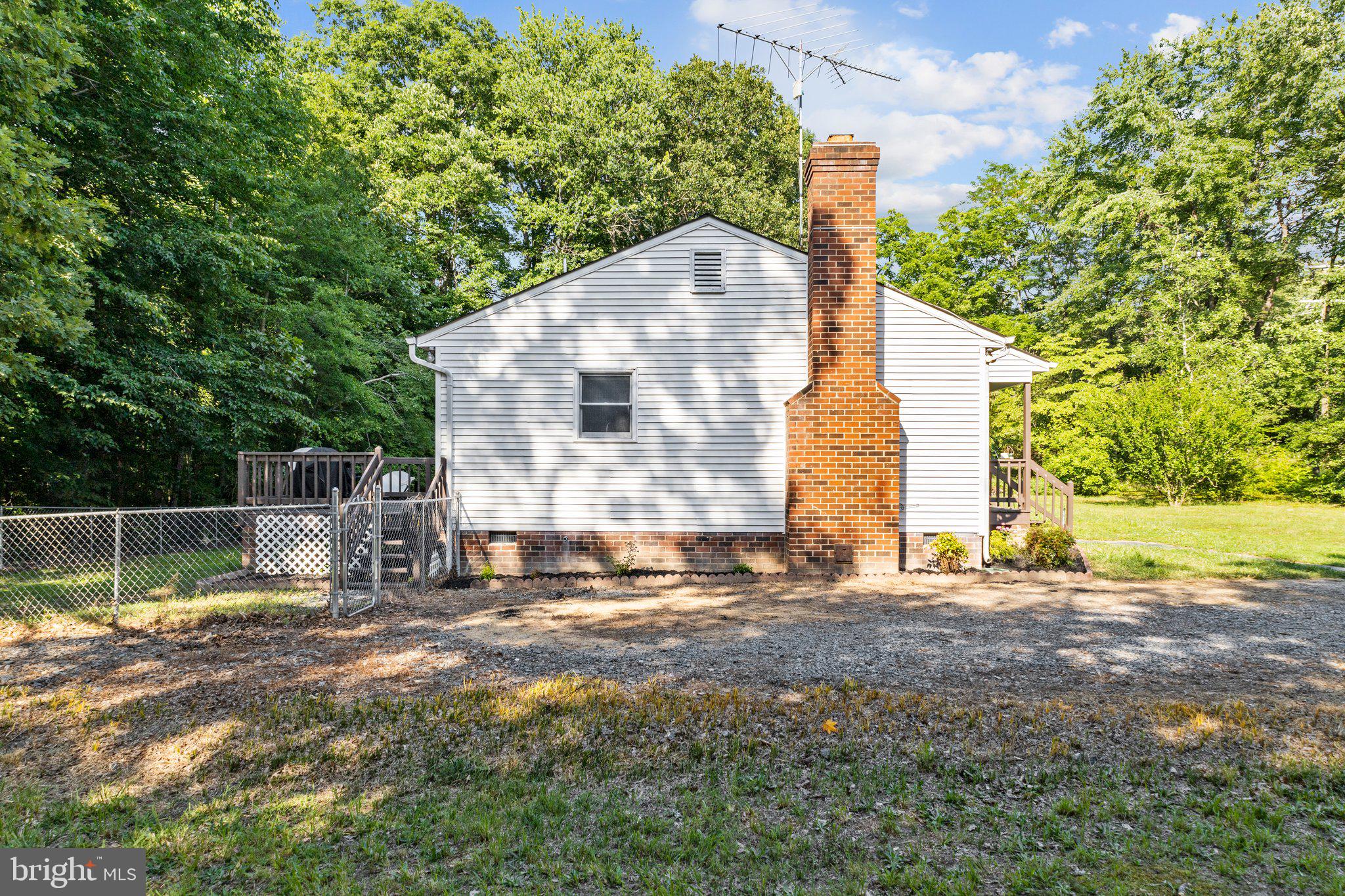 4711 Paynes Mill Road Bumpass, VA 23024 - Photo 10 of 44 Gallery Image 10