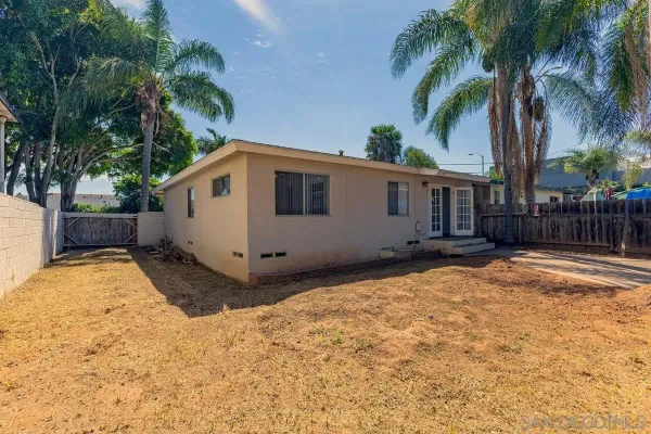 $1,099,995 | 1352-54 Imperial Beach Boulevard, Imperial Beach, CA 91932